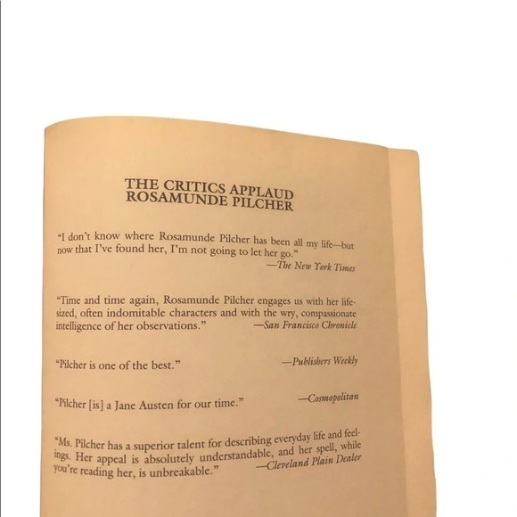 Vintage book novels by rosmund pilcher - Picture 3 of 7